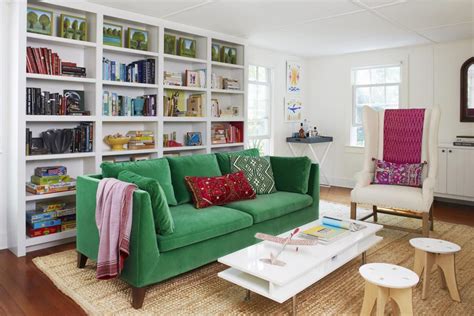 Bright green objects add just as much shimmer as you desire, while gray color tones add a serene feel to modern home interiors with green furniture or walls. Decorating With Emerald Green - Green Decorating Ideas | HGTV