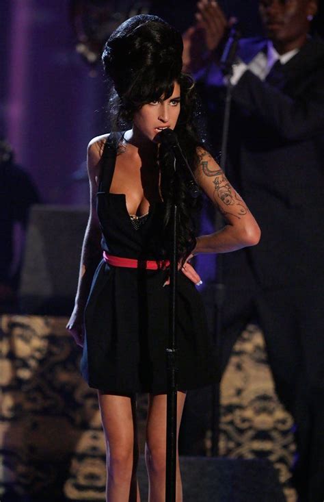 More Pics Of Amy Winehouse Strapless Dress Amy Winehouse Black Amy