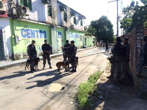 G1 Polícia Cumpre Reintegração De Posse Em área Invadida Em Manaus Notícias Em Amazonas