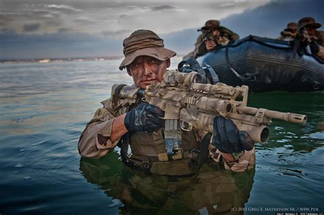 Navy Seals Photos Showcase Rarely Seen Daily Life Of Sailors Huffpost