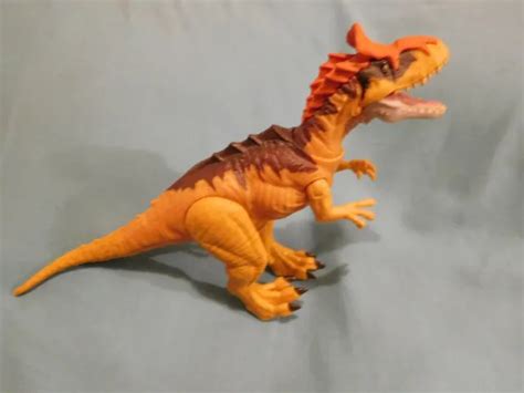 Mattel Jurassic World Sound Strike Cryolophosaurus Action Figure 2489