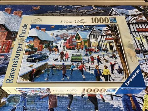 13988 Ravensburger Leisure Days No 3 The Winter Village Jigsaw Puzzle