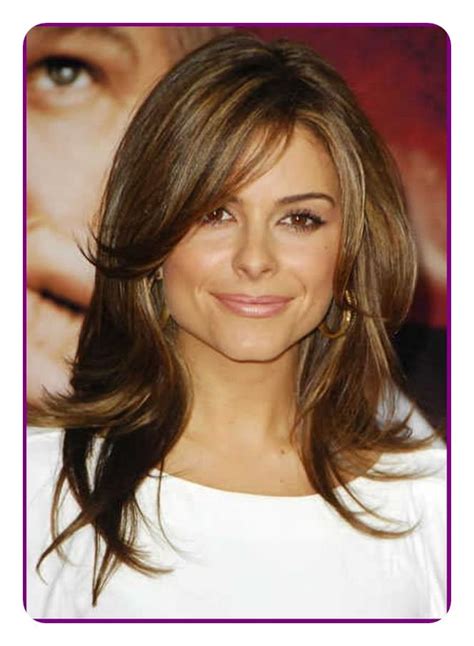 In particular, layers are very helpful for women who have very thick hair because layers take off extra hair weight that can make it difficult for them to quickly style their hair. 88 Beautiful and Flattering Haircuts For Oval Faces