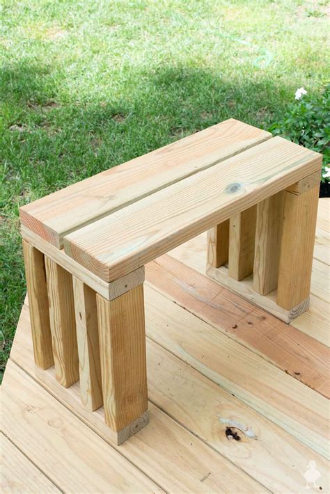 How To Make A Simple Outdoor Bench Seat At Delsie Taylor Blog