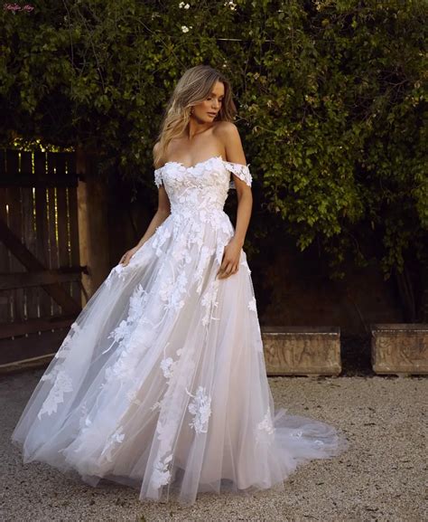 rustic boho lace beach wedding dress 2019 vintage 3d flower appliques off shoulder bohemian