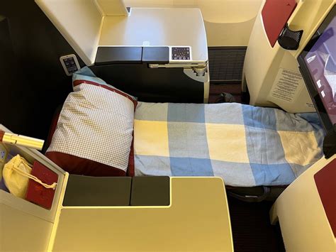 Review Austrian Business Class Ord Vie Laptrinhx News