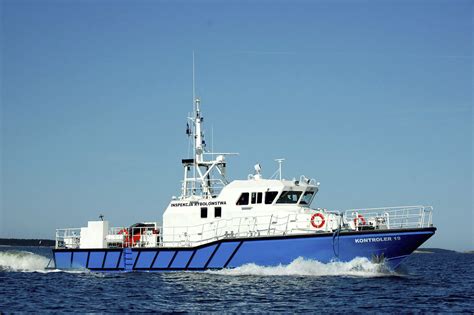 Patrol Boat Kontroler 19 Uki Workboat Entrobordo In Alluminio