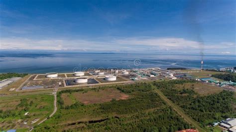 The show brings together suppliers and buyers under one roof in a dynamic environment featuring the latest in technology and unparalleled industry networking. Oil Gas Terminal Stock Images - Download 1,812 Royalty ...