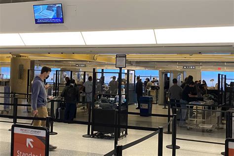 What To Expect With The New Security Checkpoints At Reagan National