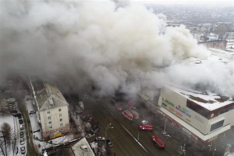 Последние твиты от sciencespostrasbourg (@scpo_strasbourg). Un dramma in Russia. Incendio in un centro commerciale: 64 morti tra cui 41 bambini - Papaboys 3.0