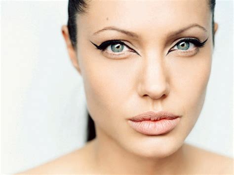 Eye Colors Women With Dark Hair And Blue Eyes