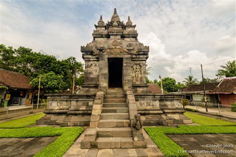 Yogyakarta Tour Borobudur Temple Tour 2 Days 1 Night