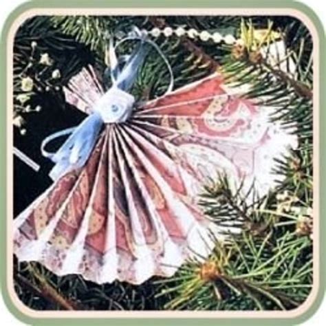 How To Make Victorian Style Lace Christmas Ornaments Holidappy