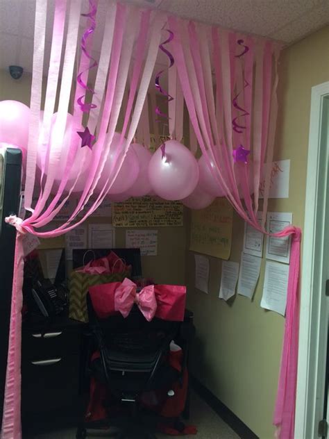 Is cubicle decor a thing? Office Door: Office Door Birthday Decorations