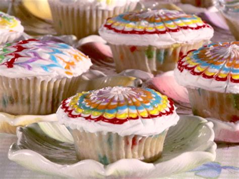 Find inspiration for fun kids birthday party foods they will love here! Birthday Parties for Kids : Recipes and Cooking : Food ...