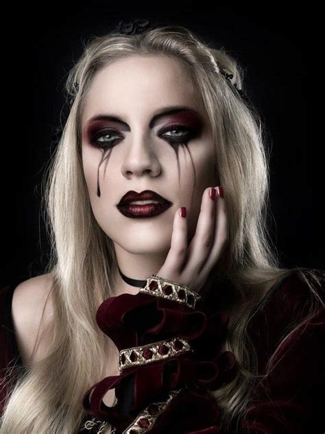 shadowness will close down on july 1st 2015 girl halloween makeup vampire makeup halloween