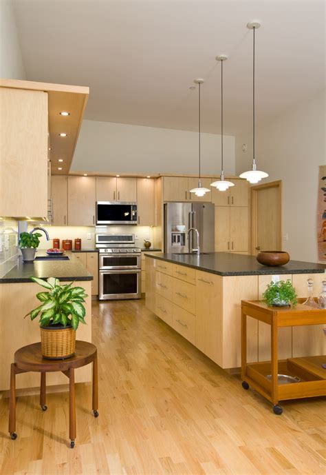 Natural maple kitchen cabinets photos. Natural Maple Kitchen Cabinets in 2020 | Maple kitchen cabinets, Maple kitchen, Maple cabinets