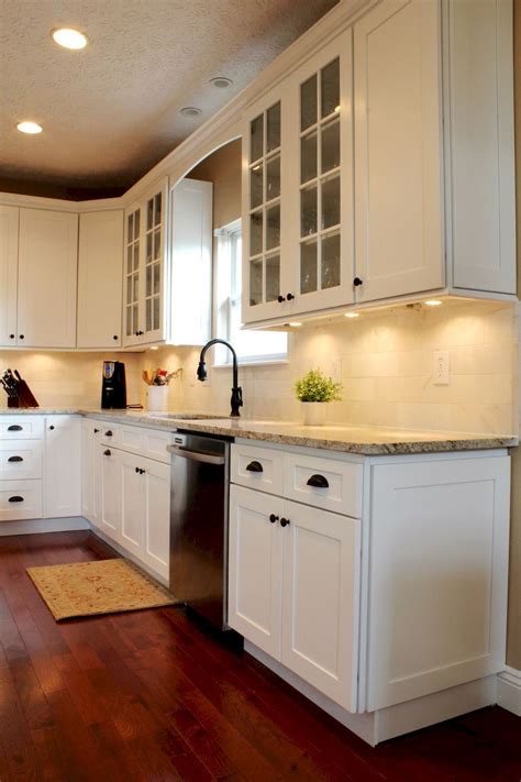 20 Fantastic White Shaker Cabinets Kitchen Ideas Shaker Style Kitchen