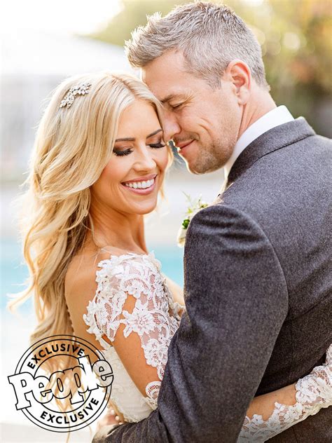 Christina El Moussas Naked Wedding Cake Was All Ant Ansteads Choice