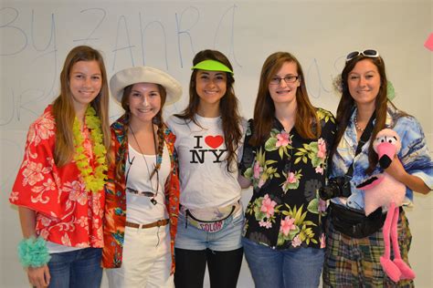 Tacky Tropical Tourist Day High School Spirit Week Outfits Tacky
