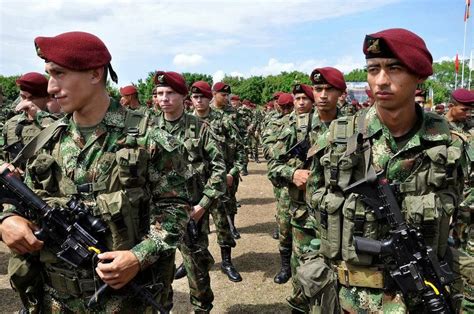 General dynamics land systems aguarda la elección del gobierno de colombia sobre su lav iii. CHI E PERCHE' SABOTA PACE E LEGALITA' IN COLOMBIA | Il ...