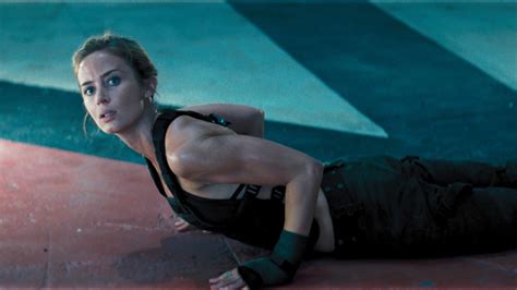 Emily Blunt In ‘edge Of Tomorrow And Seven More Films With Actors