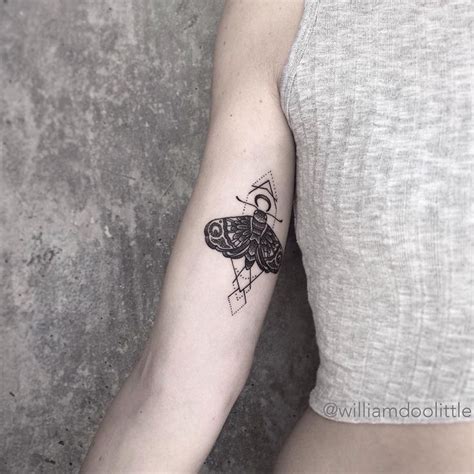 Youll Bug Out Over These Inspirational Insect Tattoos Insect Tattoo