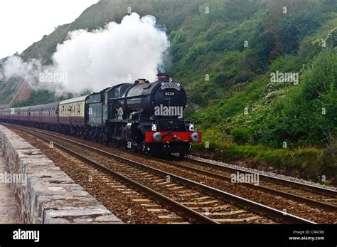 The Torbay Express Hauled By Steam Locomotive 6024 King Edward I