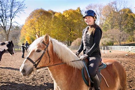 Study Horseback Riding Helps Women Build Muscle Tone The Horse