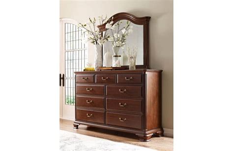 Kincaid Hadleigh Drawer Dresser 607 130