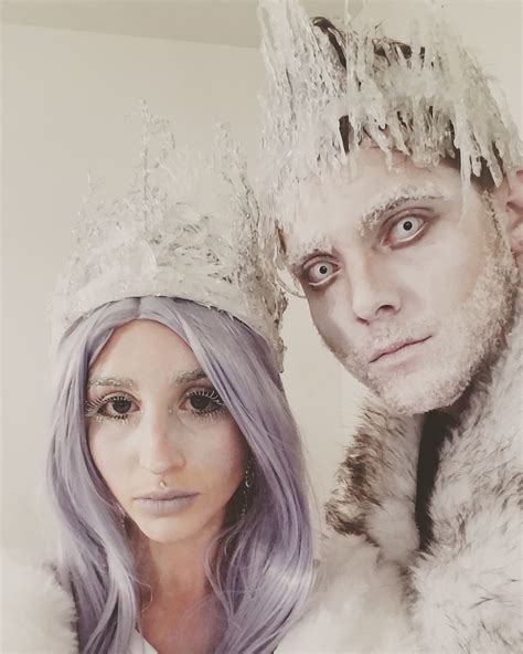 Ice Queen And King Couples Costume Halloweencostumes Icequeen