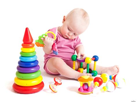 Какие игрушки нужны ребенку в 1 месяц?