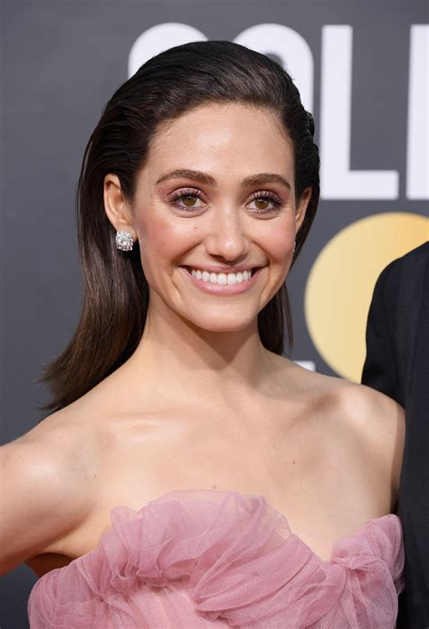 Emmy Rossum Former Shameless Star Shows Off Her Umm New Body