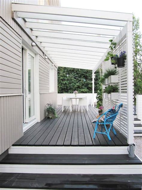 10 Simple And Affordable Ideas For Updating Your Deck And Pergola