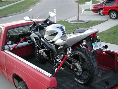 There's nothing more disheartening for a rider than a dropped motorcycle, regardless of whether it was due to an accident or something small like forgetting to put down the stand when you get off (yes, it's been done). Securing motorcycle in a pickup? - Sportbikes.net