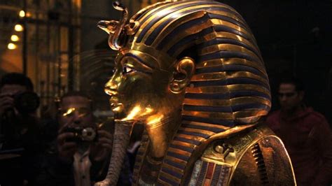 Archeologists Clash Over King Tutankhamun Tomb Theory At Egyptian