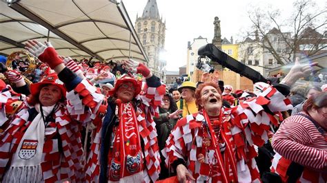 Cologne Carnival Police Record 22 Sexual Assaults Bbc News