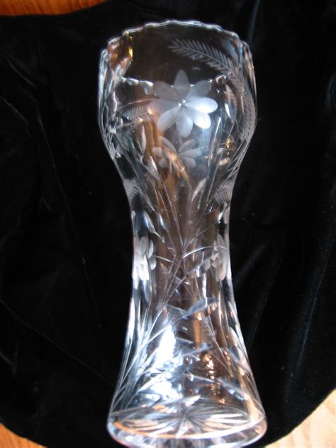 Victorian Etched Cut Crystal Vase Large