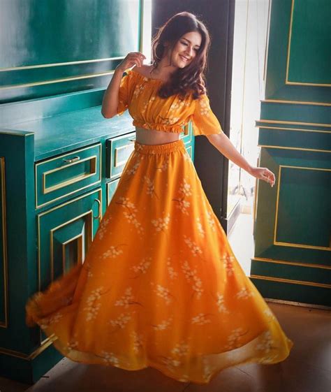 Follow Me Avneet Kaur Designer Dresses Indian Beautiful Outfits Indian Wedding Outfits