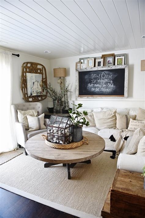 50 Rustic Living Room Ideas To Fashion Your Revamp Around
