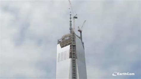 Watch 1 World Trade Center Timelapse Features Glimpse Of Twin Towers