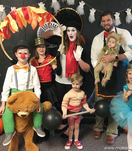 Diy Circus Themed Costumesall 5 Kids Plus A Video Make It