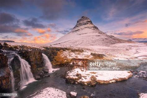 Kirkjufell Sunset Photos And Premium High Res Pictures Getty Images