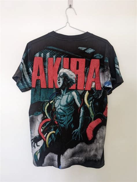 Vintage Akira Tag Giant Men S Fashion Tops Sets Tshirts Polo Shirts On Carousell