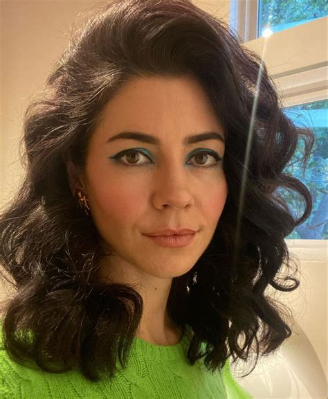 Marina Diamandis Selfie Marina And The Diamonds Beautiful Face Marina