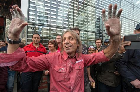 Alain Robert Ethnicity Race Career And Nationality