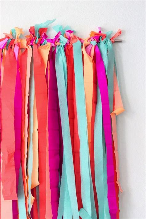 How To Layered Party Streamer Background Diy Tinyprints Blog