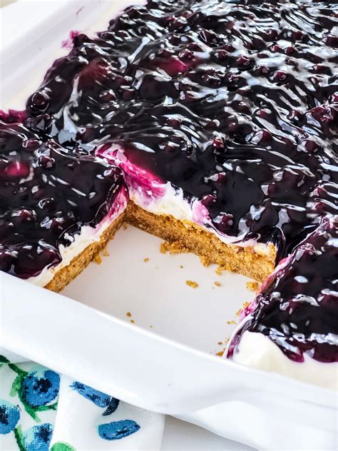 This Easy No Bake Blueberry Cheesecake Dessert Is A Light And Delicious