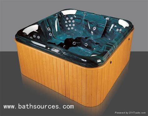 American whirlpool hot tubs are designed for years of hydrotherapy and relaxation. Hot tub SPA jacuzzi surf whirlpool bathtub - T-5202 ...