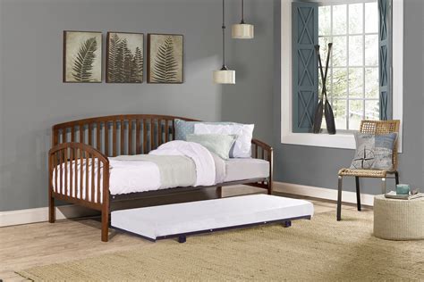 Hillsdale Furniture Carolina Wood Twin Daybed With Trundle Cherry